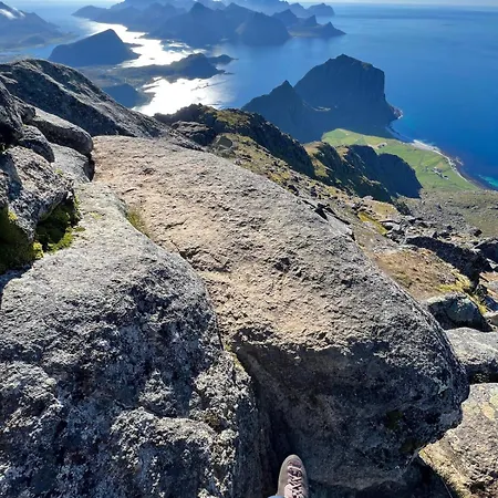 Hus I Lofoten Feriehus *
