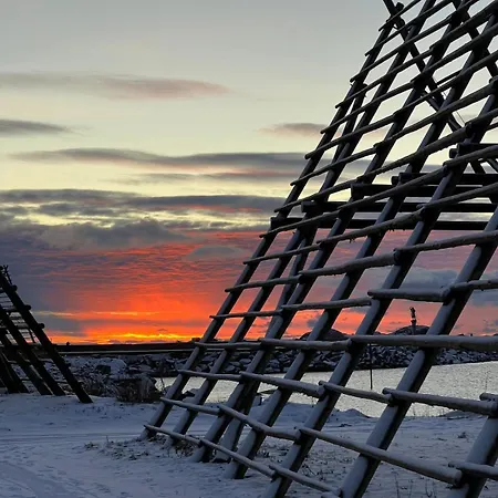 Hus I Lofoten Feriehus *